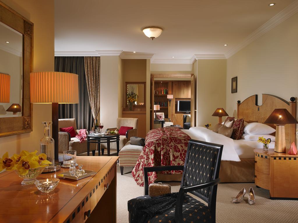 Mount Wolseley Hotel Spa & Golf Resort Тълоу Екстериор снимка