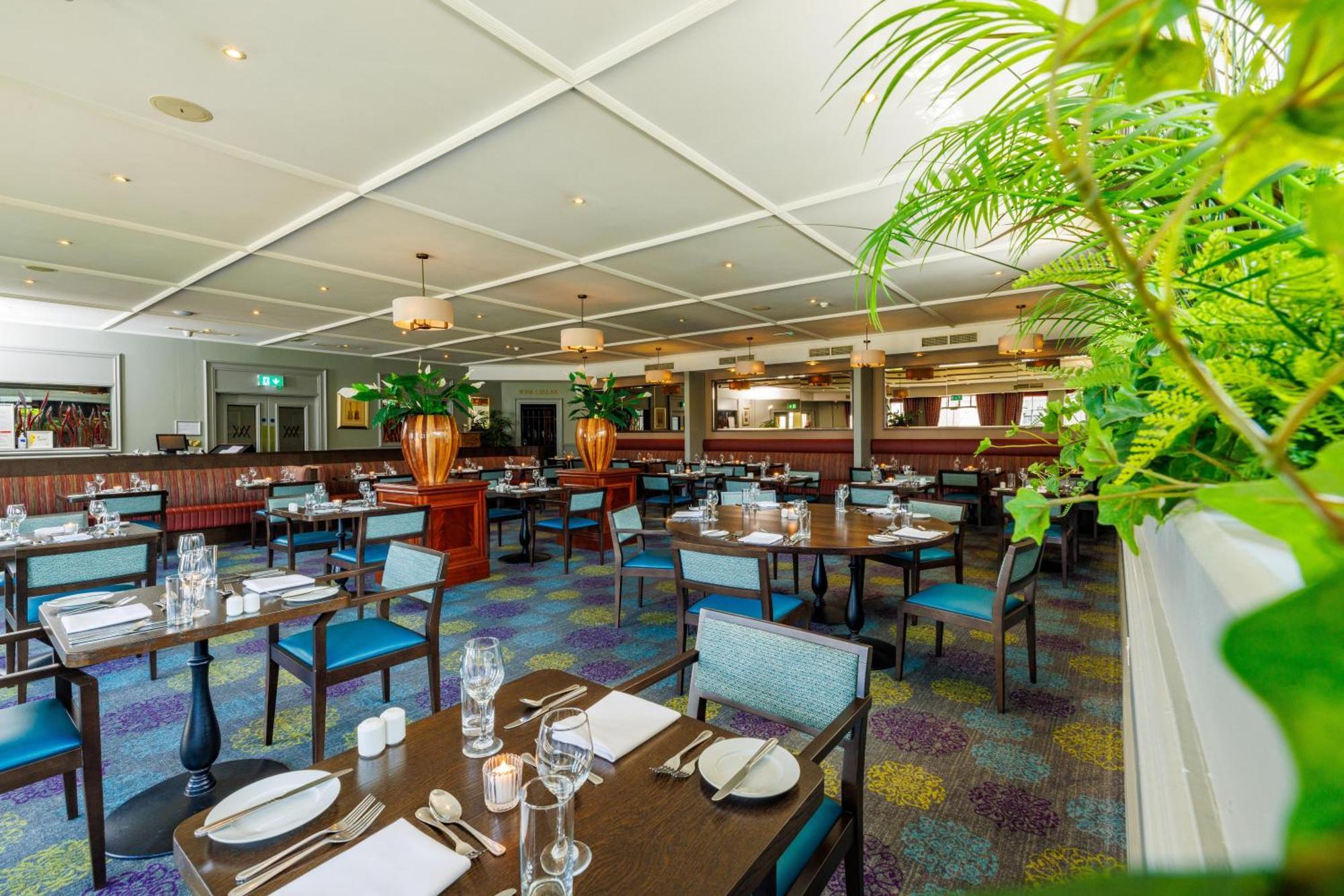 Mount Wolseley Hotel Spa & Golf Resort Тълоу Екстериор снимка
