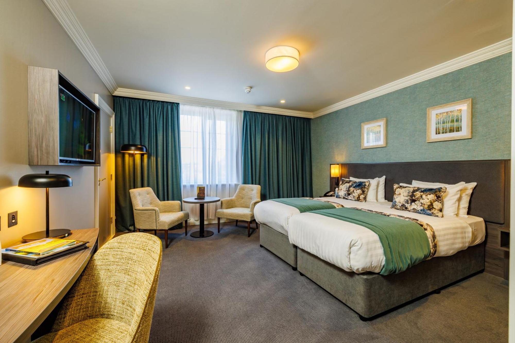 Mount Wolseley Hotel Spa & Golf Resort Тълоу Екстериор снимка