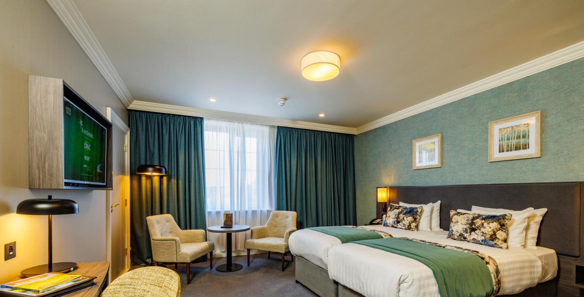 Mount Wolseley Hotel Spa & Golf Resort Тълоу Екстериор снимка