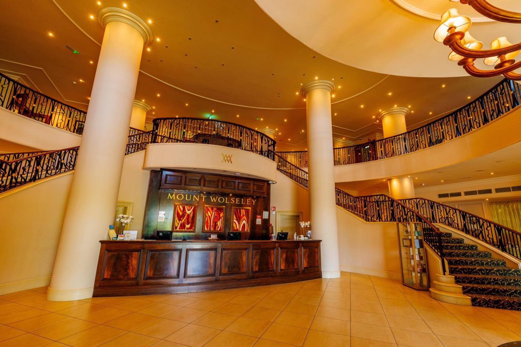 Mount Wolseley Hotel Spa & Golf Resort Тълоу Екстериор снимка