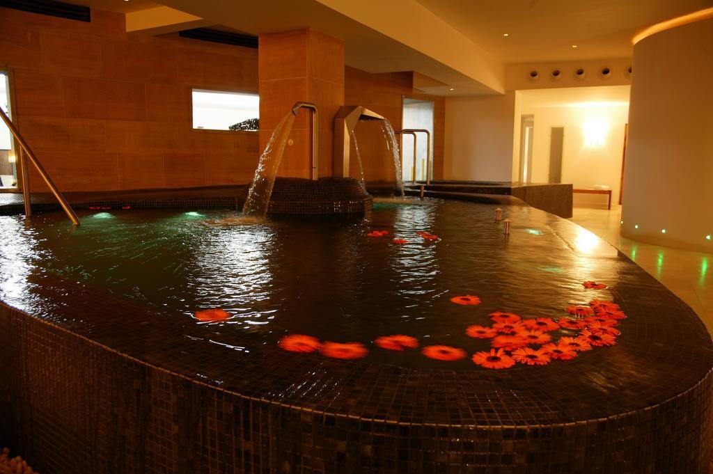 Mount Wolseley Hotel Spa & Golf Resort Тълоу Стая снимка